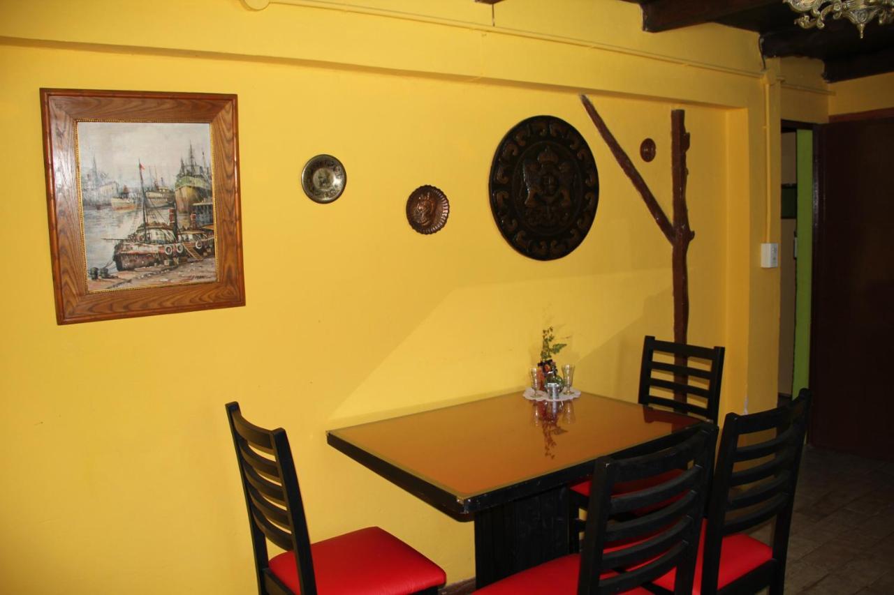 Posada De La Rosarito Ξενοδοχείο Brandsen Εξωτερικό φωτογραφία